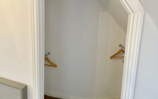 Property with Great Access - Sleeps max7