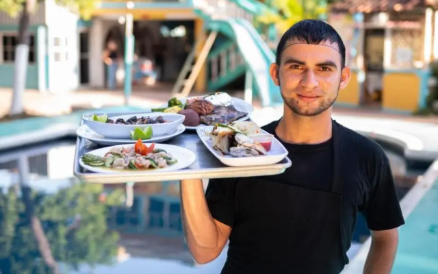 Hotel y Restaurante Leones Marinos