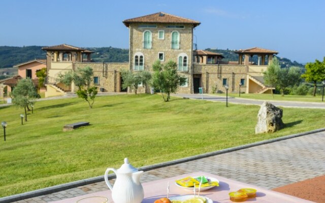 Pian Dei Mucini Resort Le Ville