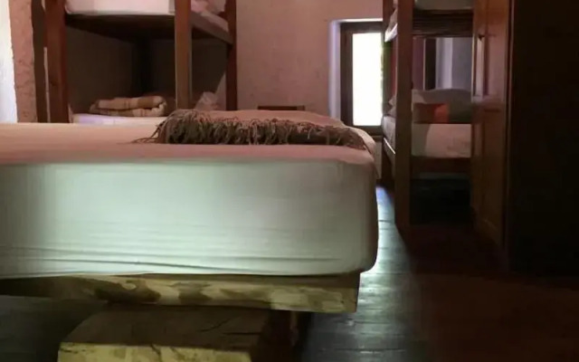 Centro Trekking A Cavallo Monte Brugiana