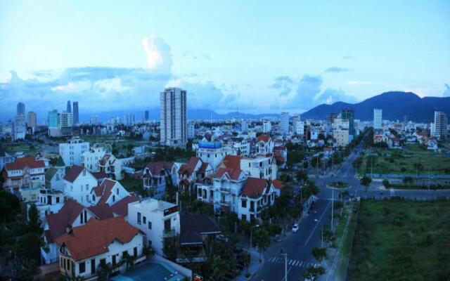 House Land Hotel 2 Da Nang by ZUZU