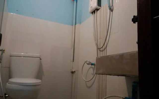 Adchara Mansion - Hostel