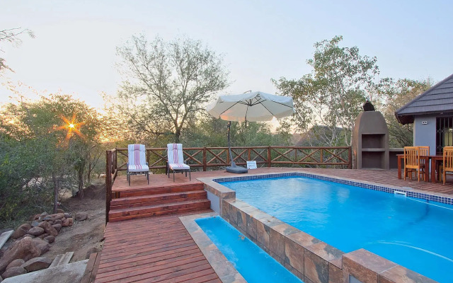 Royale Marlothi Safari Lodge