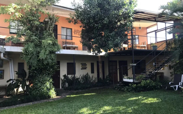 Mi Casa Hostel