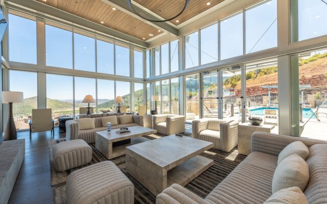 Apex by Luxury Mountain Destinations