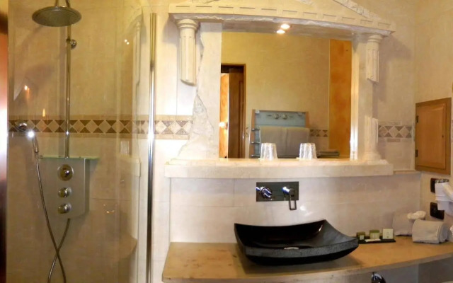 Hostellerie du Vieux Cordes