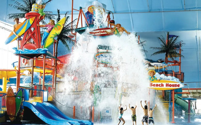 Crowne Plaza Hotel-Niagara Falls/Falls View