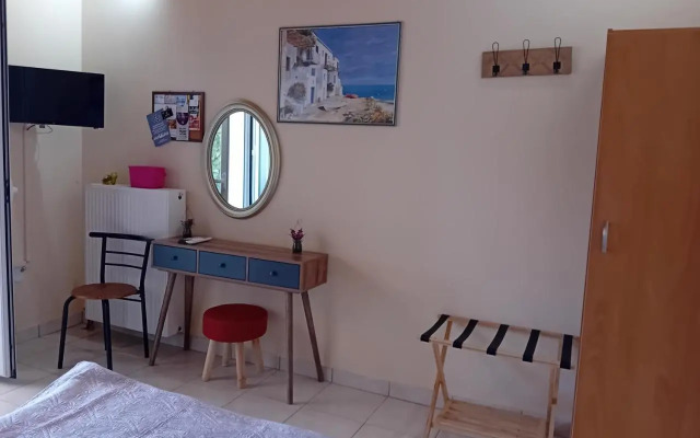 Valta's Room 2