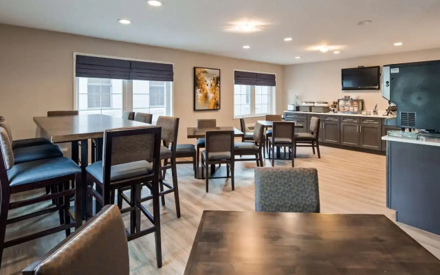 Best Western Westfield Inn