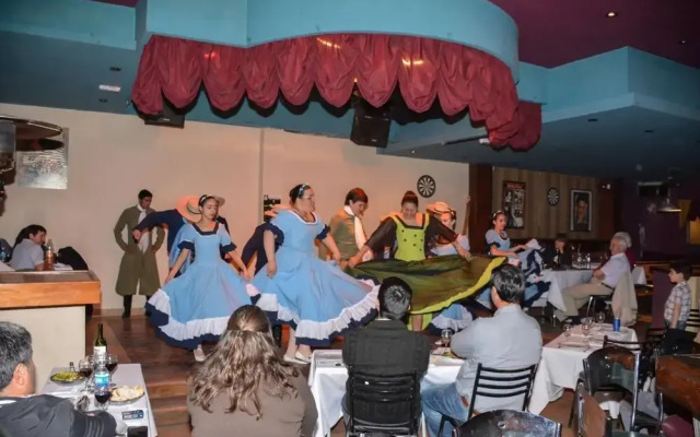 LAS MORAS multiespacio