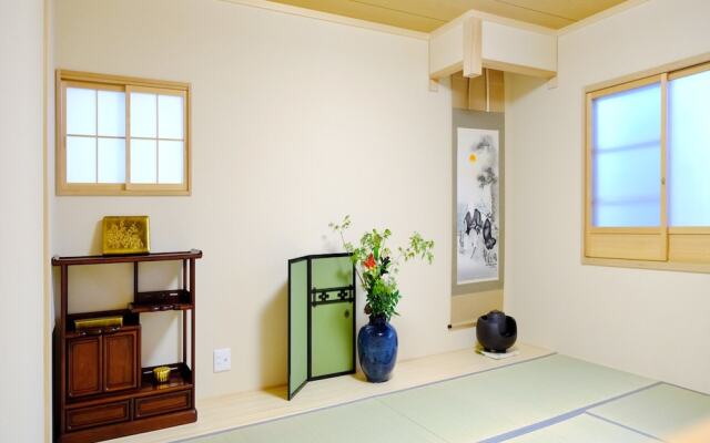 Kouhaku Kyomachiya Tanbaguchi