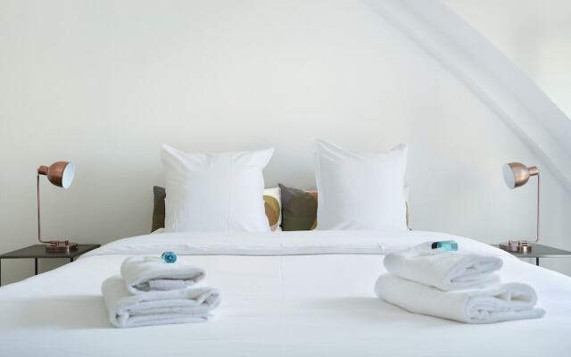 Apartment Ponthieu - Champs Elysées