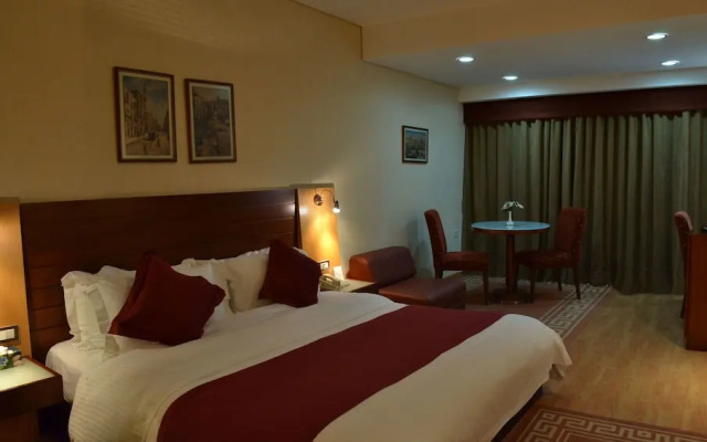 Monteverde Hotel