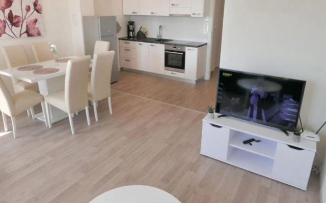 Penthouse Ivo And Ana