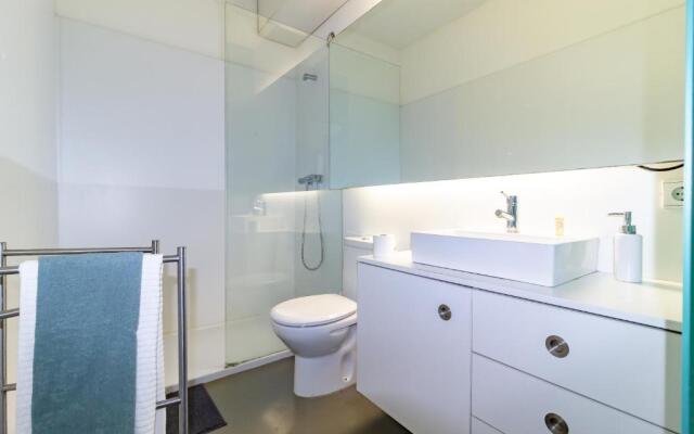 Porto Downtown Apartment 3T with Balcony