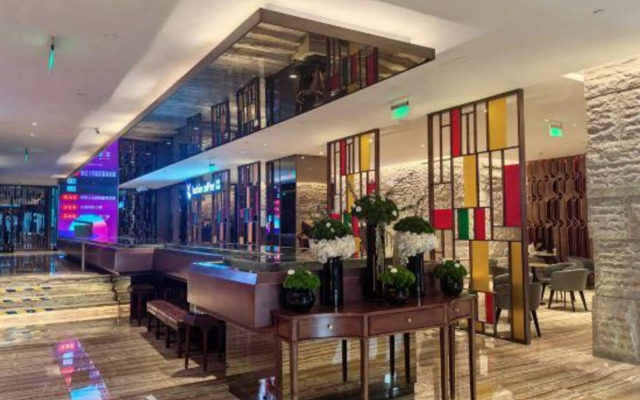 Beijing Huayang Nianhua Hotel