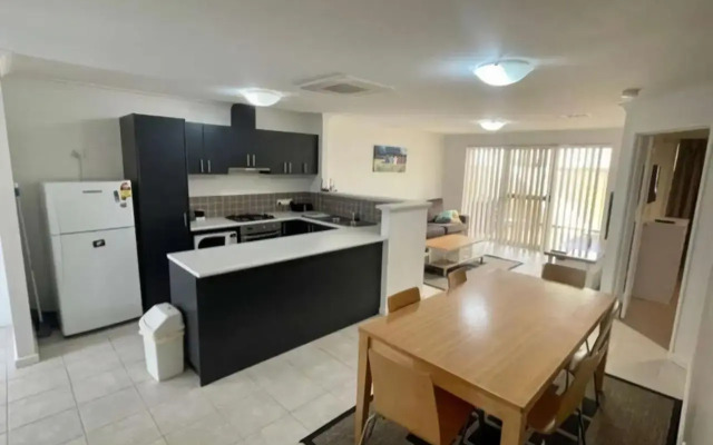 Escape to 39 at Cape View