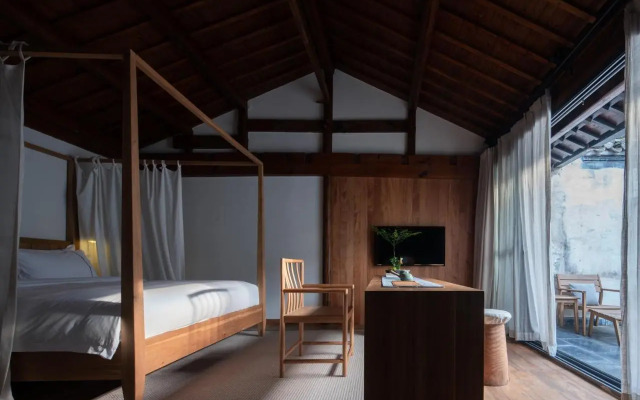 SU House