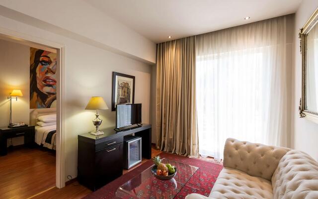 Best Western Plus Embassy Hotel