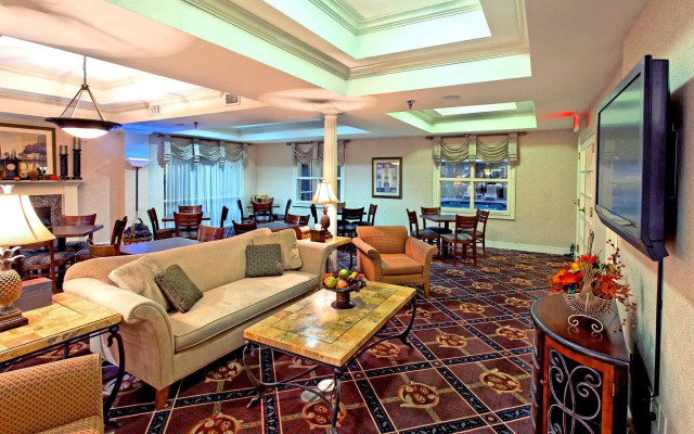 Holiday Inn Express Hotel & Suites Cullman by IHG