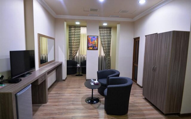 Deluxe Hotel Yerevan