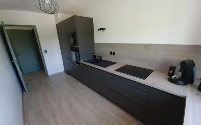 Beautiful Holiday Apartment in Uzes With Balcony