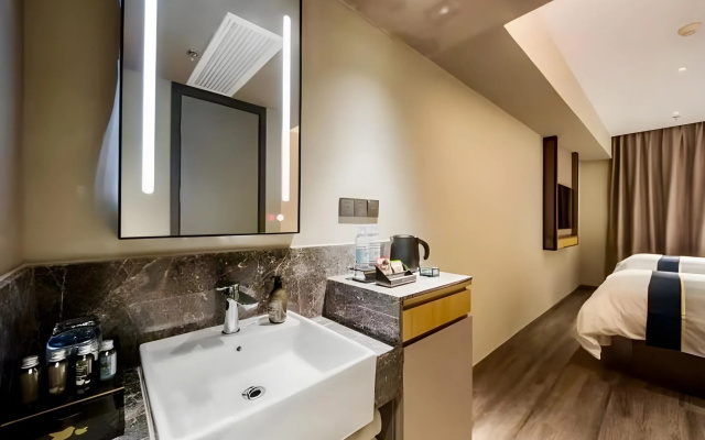 Home Inn Shanghai Lujiazui Oriental Pearl Hotel – Guest Rooms – Shanghai