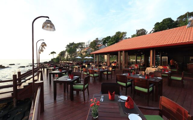 Sea Sense Resort