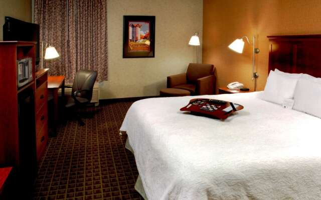 Hampton Inn & Suites Valparaiso