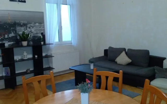 Elena Suite