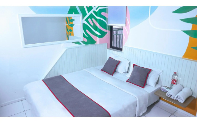 OYO 3728 Tunas Plaza Residence