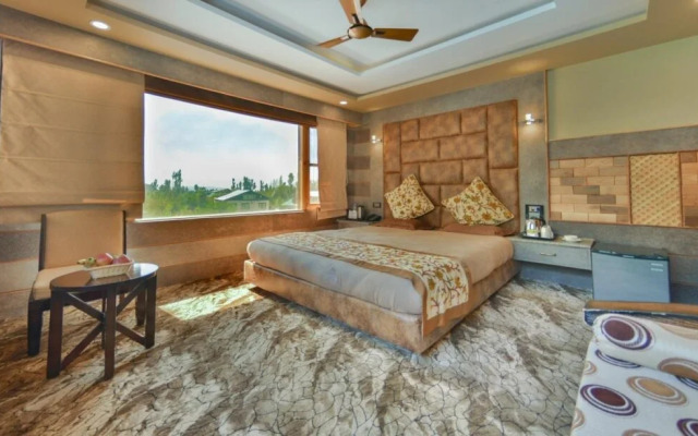 Eden Resorts and suits