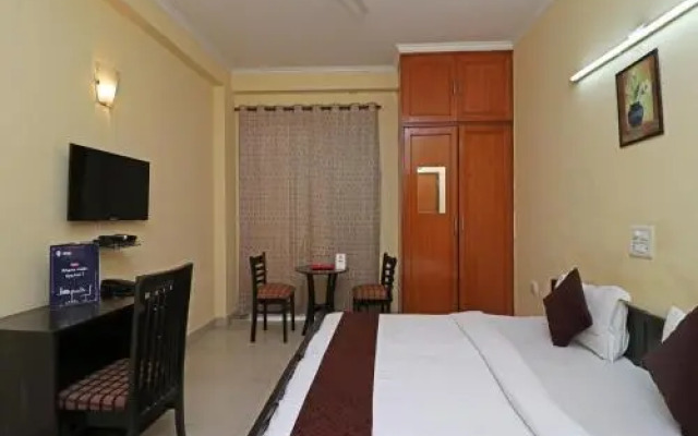 Divine Inn by OYO Rooms