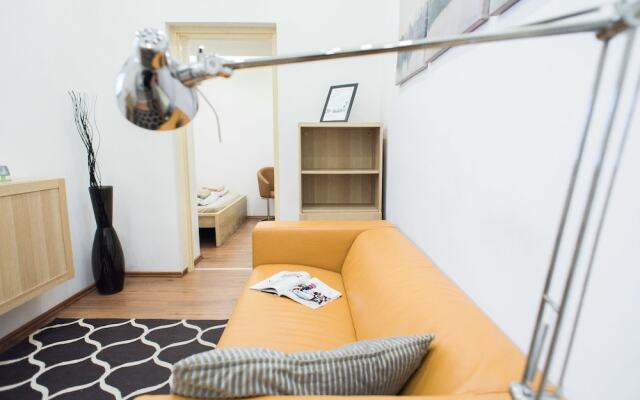 Dfive Apartments - Bathory