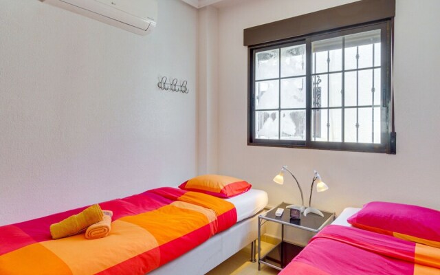 Huge Holiday Home in Torrevieja With Swimming Pool