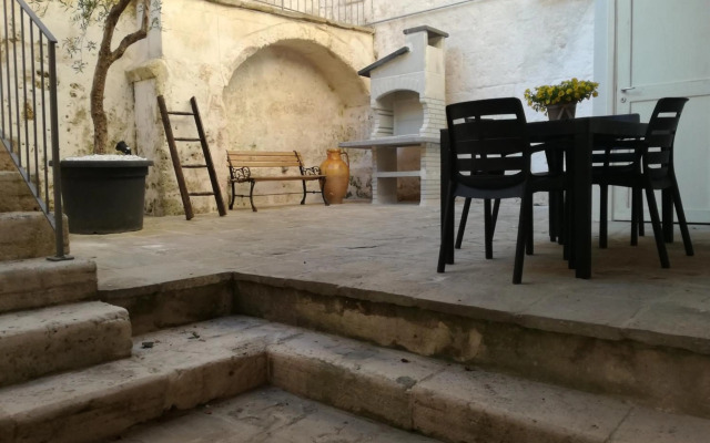 Sassi Sotto Le Stelle