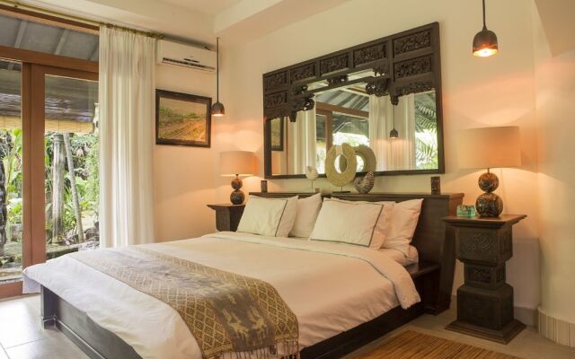 Citrus Tree Villas - Layla