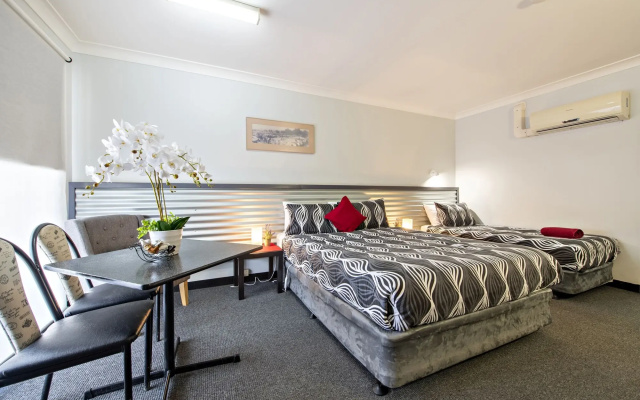 Shearing Shed Motor Inn