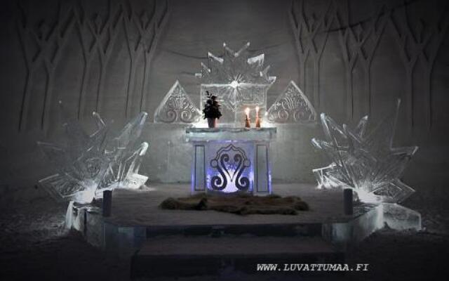 Luvattumaa - Levi Ice Gallery