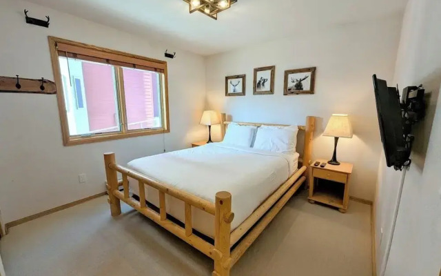 Cinnamon Ridge C114