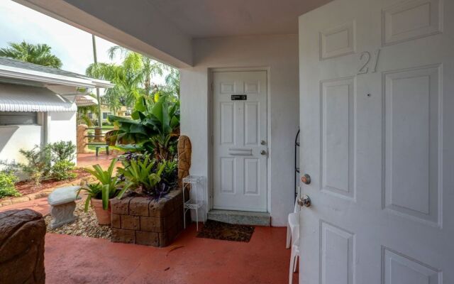 Richard's Motel Studios