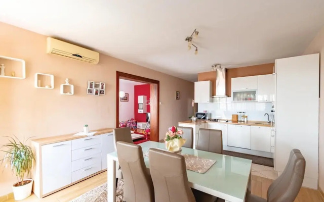 Nice Apartment in Orebic With 2 Bedrooms and Wifi