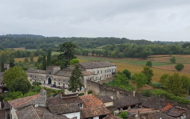 Le Quattro Stagioni B&B and Apartament