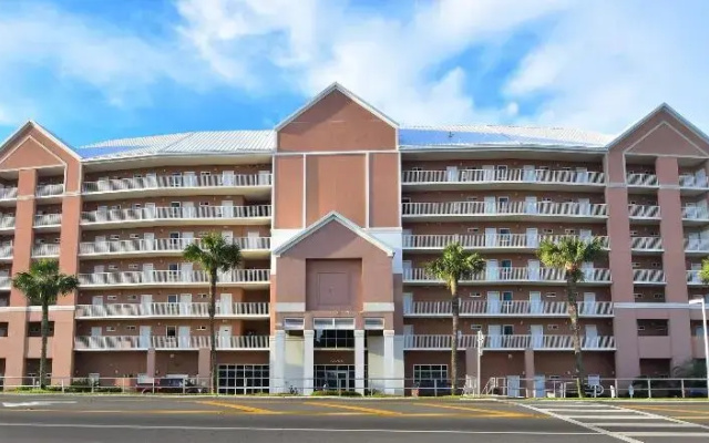 Palmetto Beachfront Hotel