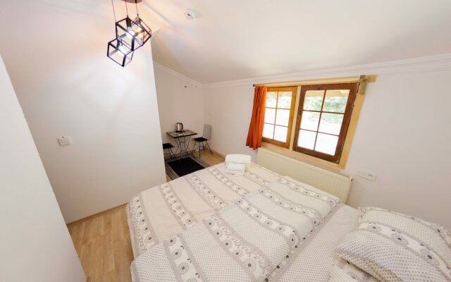 Abant İlbey Dağ Evi