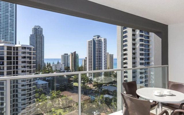 Artique Surfers Paradise
