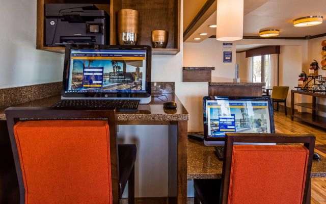 Best Western Paradise Inn