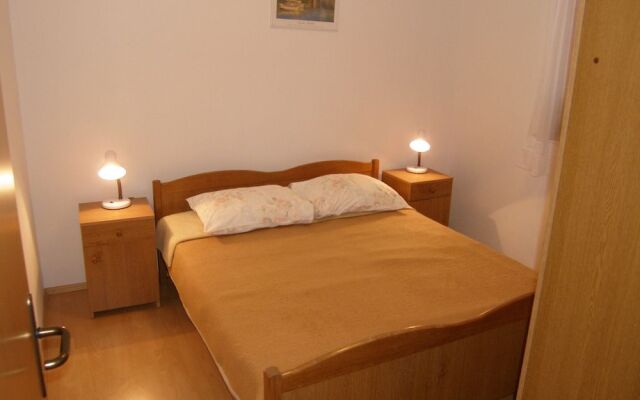 Lorena Apartments