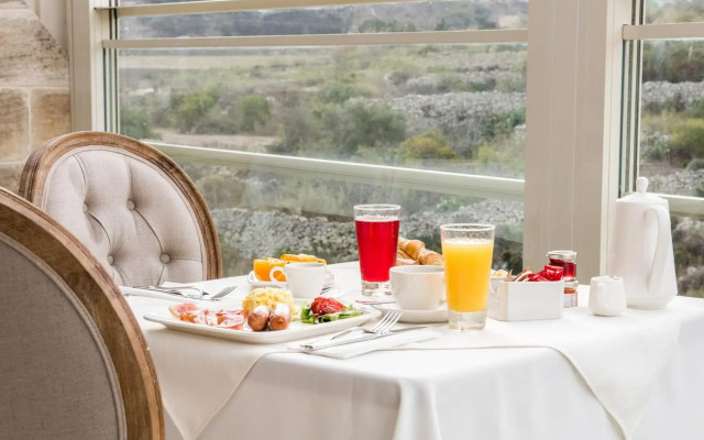 Cesca's Boutique Hotel