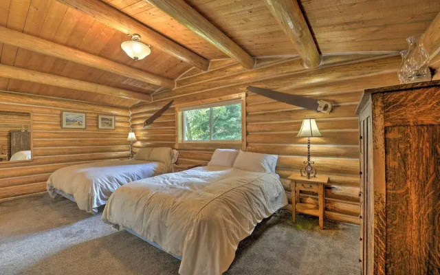 Cozy WY Home: Rivers, Lakes, Mountains, Wildlife